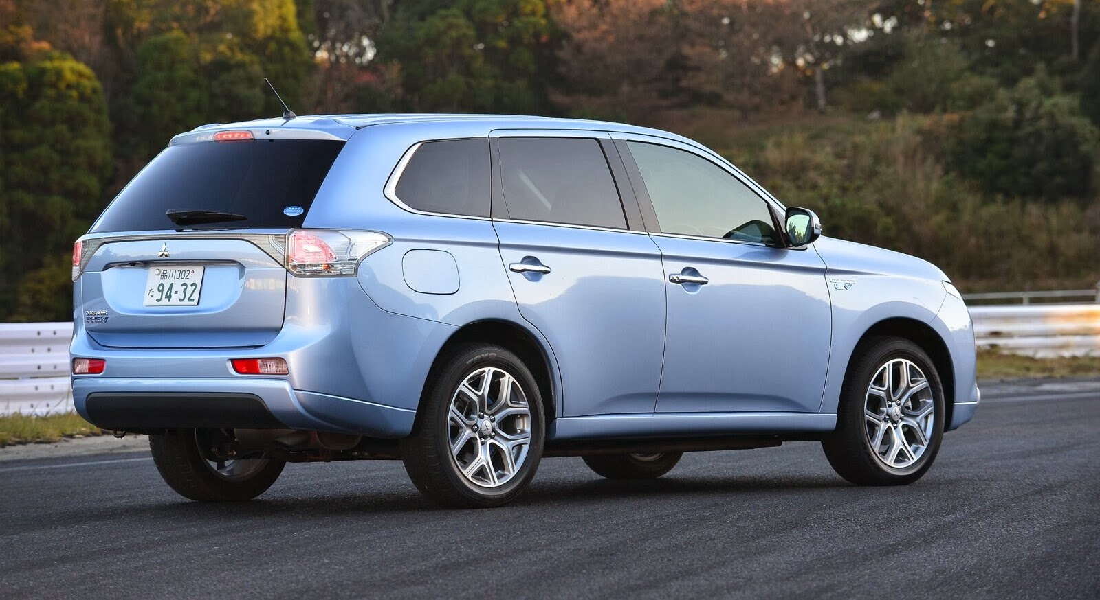 Green Energy Holding Mitsubishi Outlander PHEV Review for