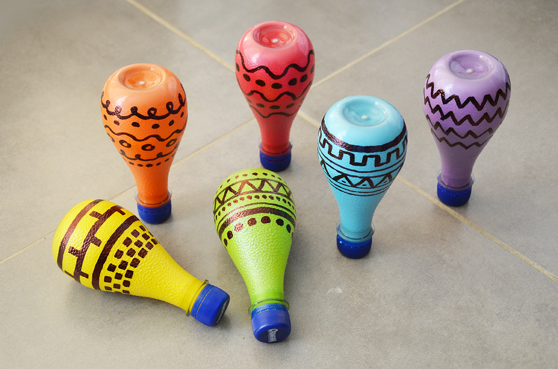 Mes p'tits bidules DIY Les maracas colorées