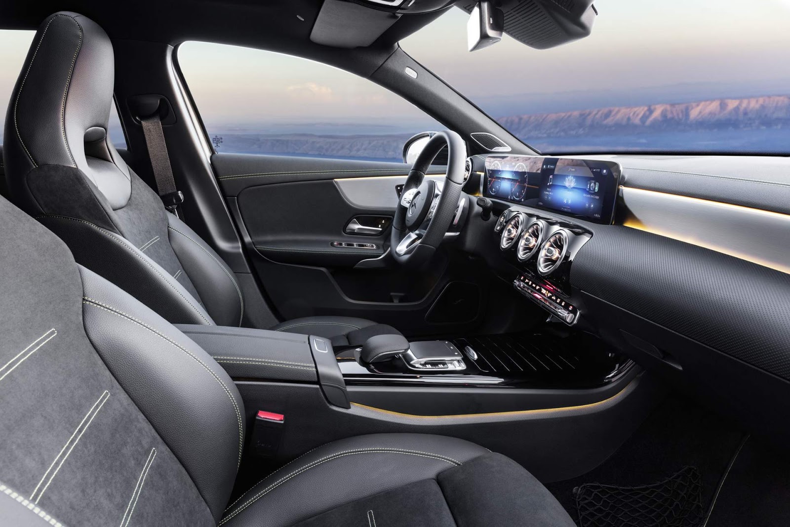 MercedesBenz Classe A 2019 detalhes e especificações MercedesBenz Classe A 2019 detalhes e especificações