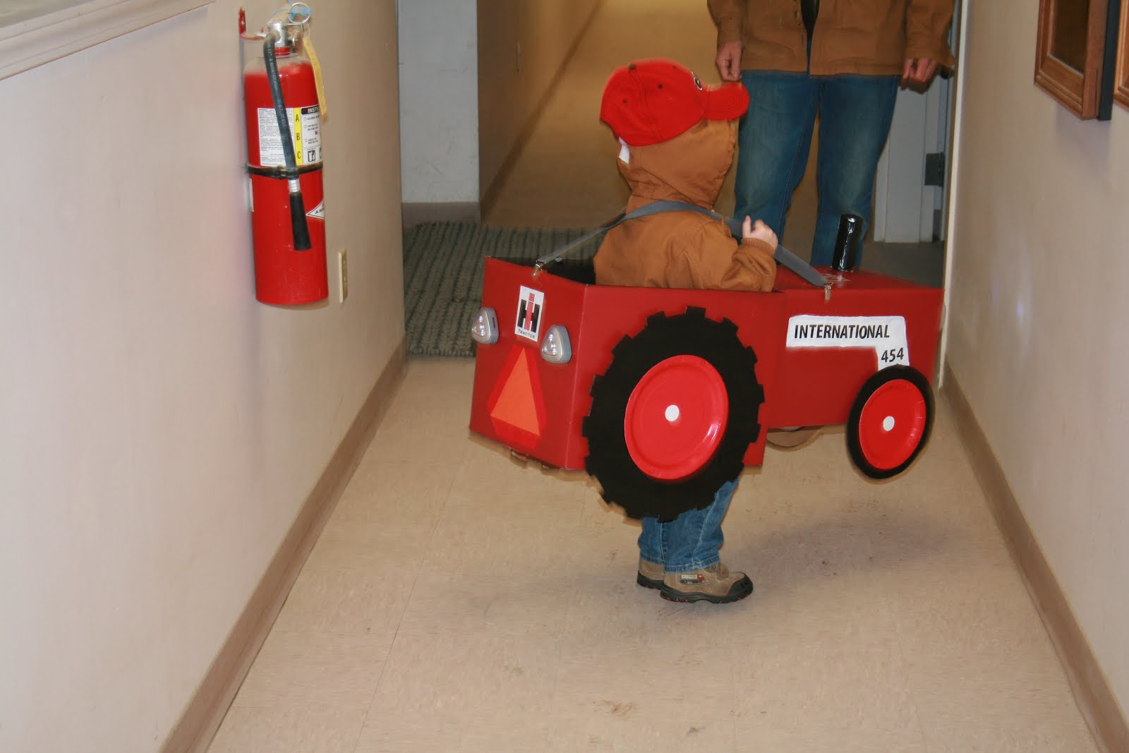 The Mom of Many Tractor Halloween Costume