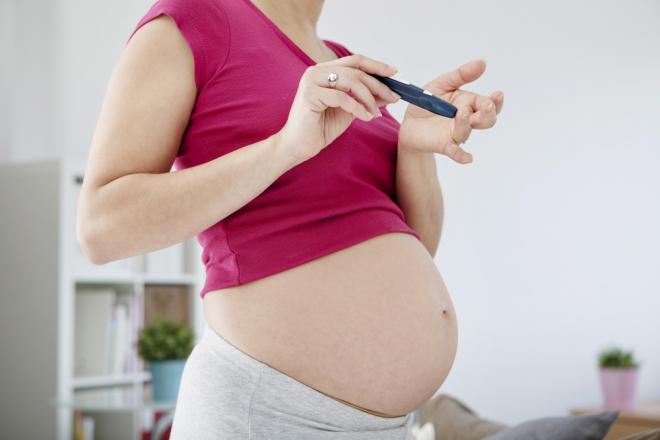 Phòng ngừa đái tháo đường thai kỳ hiệu quả bằng chế độ ăn uống và vận động