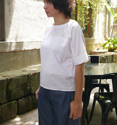 老幫手實穿夢之河短袖上衣-白光