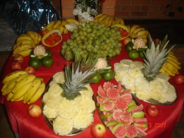 Mesa Decorada Con Cajas De Fruta Mesa Decorada Con Cajas De Fruta