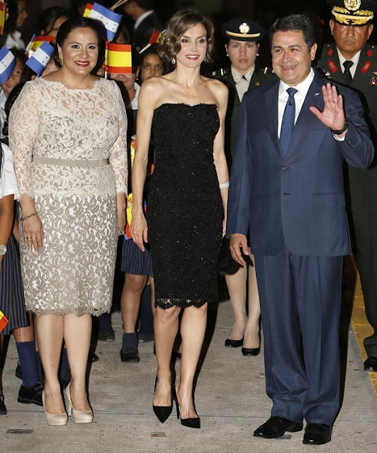 Queen Letizia of Spain, Honduran President Juan Orlando Hernandez and Honduran First Lady Ana Garcia de Hernandez at the presidential palace