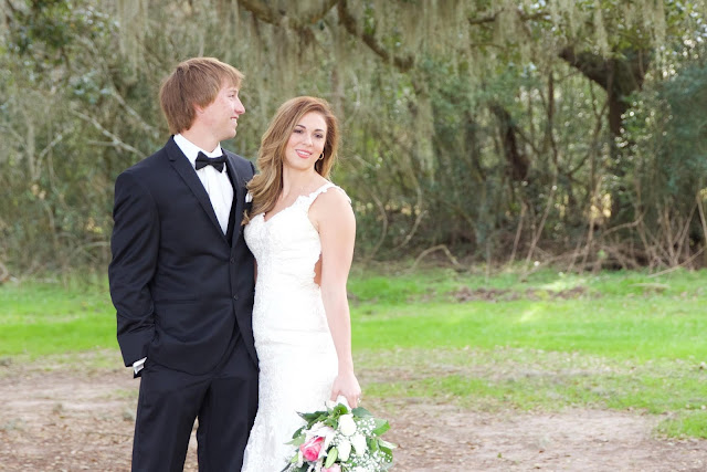 Romantic, Oak Trees, Rustic Wedding, Texas Wedding