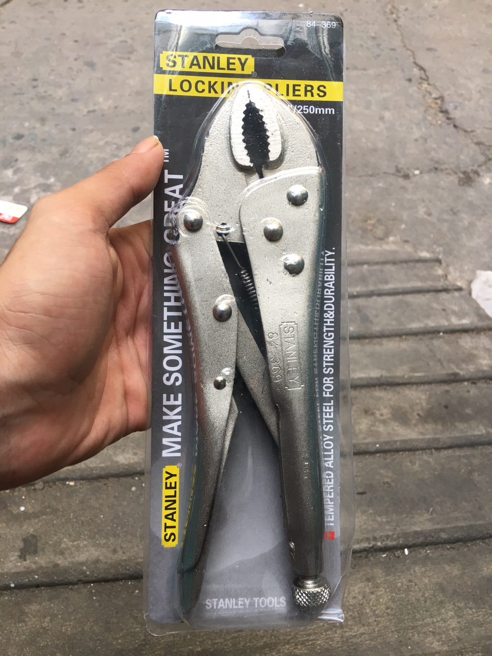 38k - Kiềm Stanley ko bọc nhựa giá sỉ và lẻ rẻ nhất 38k - Kiềm Stanley ko bọc nhựa giá sỉ và lẻ rẻ nhất