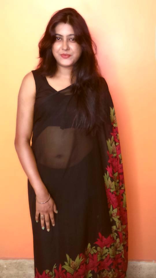 Dressing Below Navel Saree Mou Aka Mona A Sexy Bengali Housewife