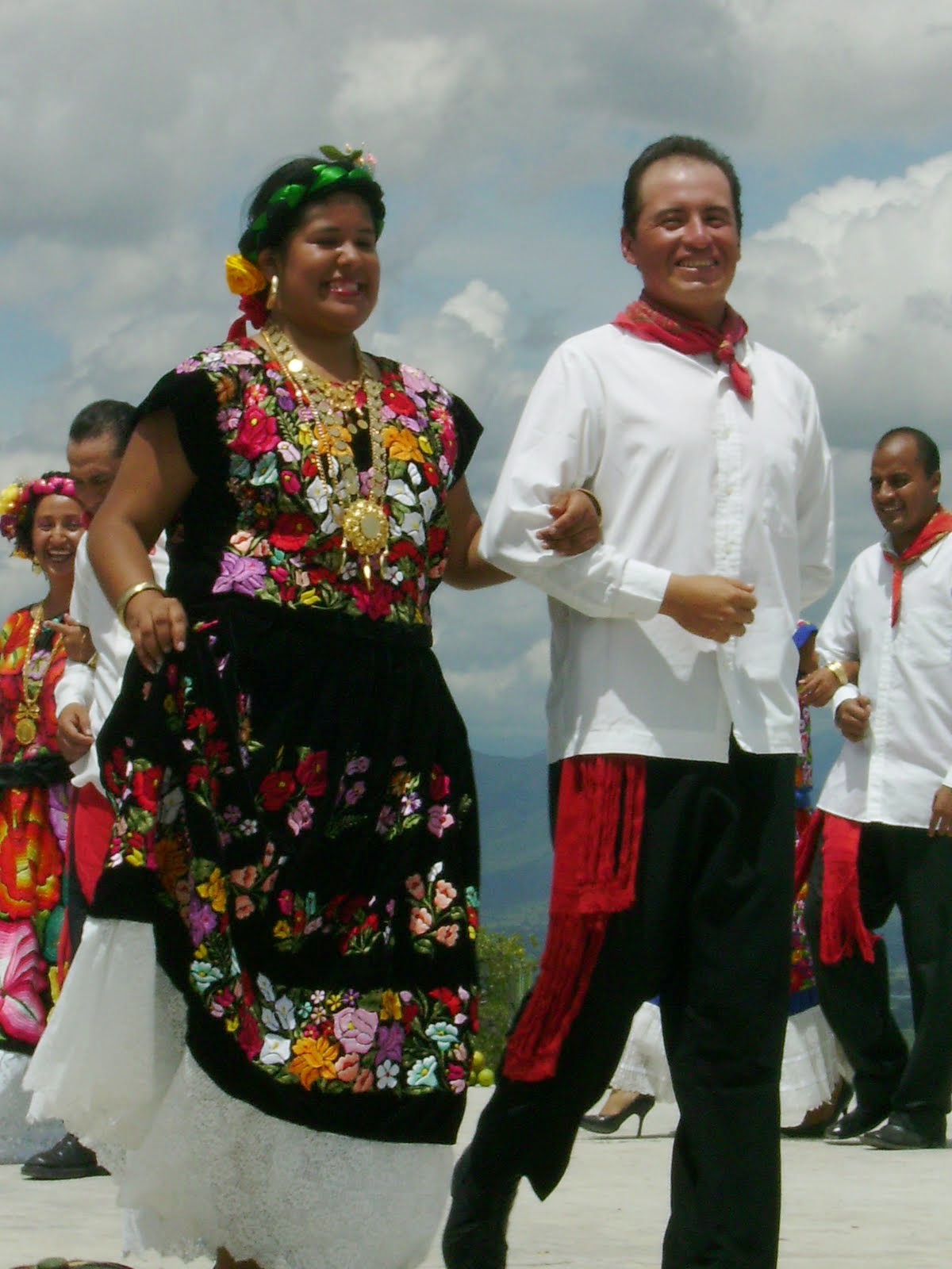 Trajes Típicos de Oaxaca: Istmo de Tehuantepec – Muy Interesante