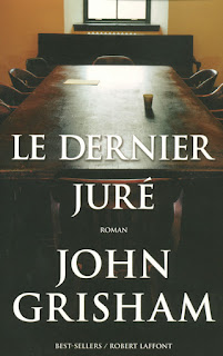 Le dernier juré de John Grisham Table de conférence avec sièges vides