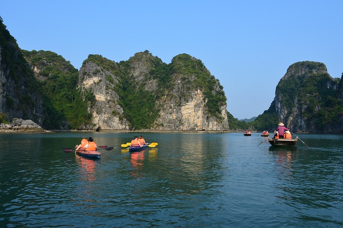 Ha Long Bay, Vietnam - The beauty of around 2,000 Islets