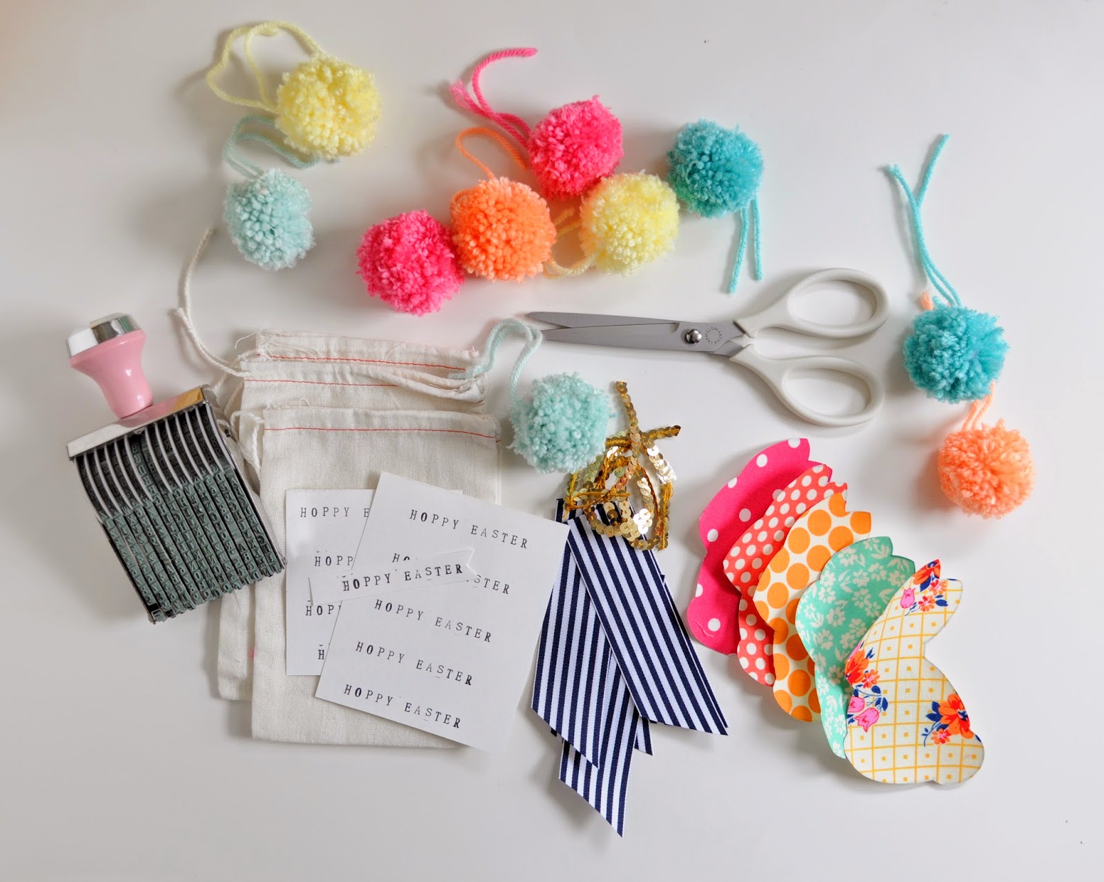 diy Easter party favor bags