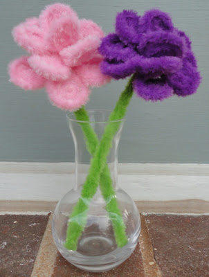 How to Make Pipe Cleaner Flowers - Pansies 