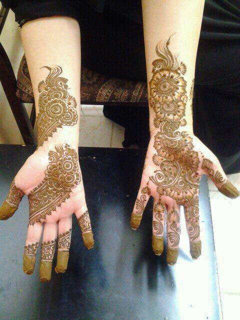 HOT CELEBRITY: Mehndi Designs Awasome Collection