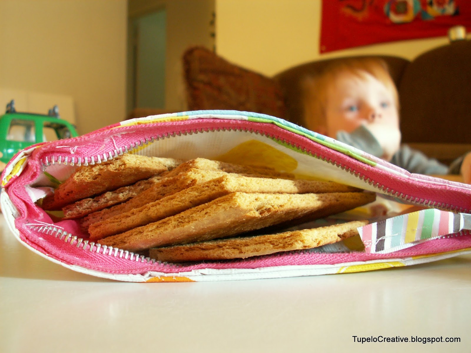 Tupelo Creative Placemat Zipper Bag Tutorial