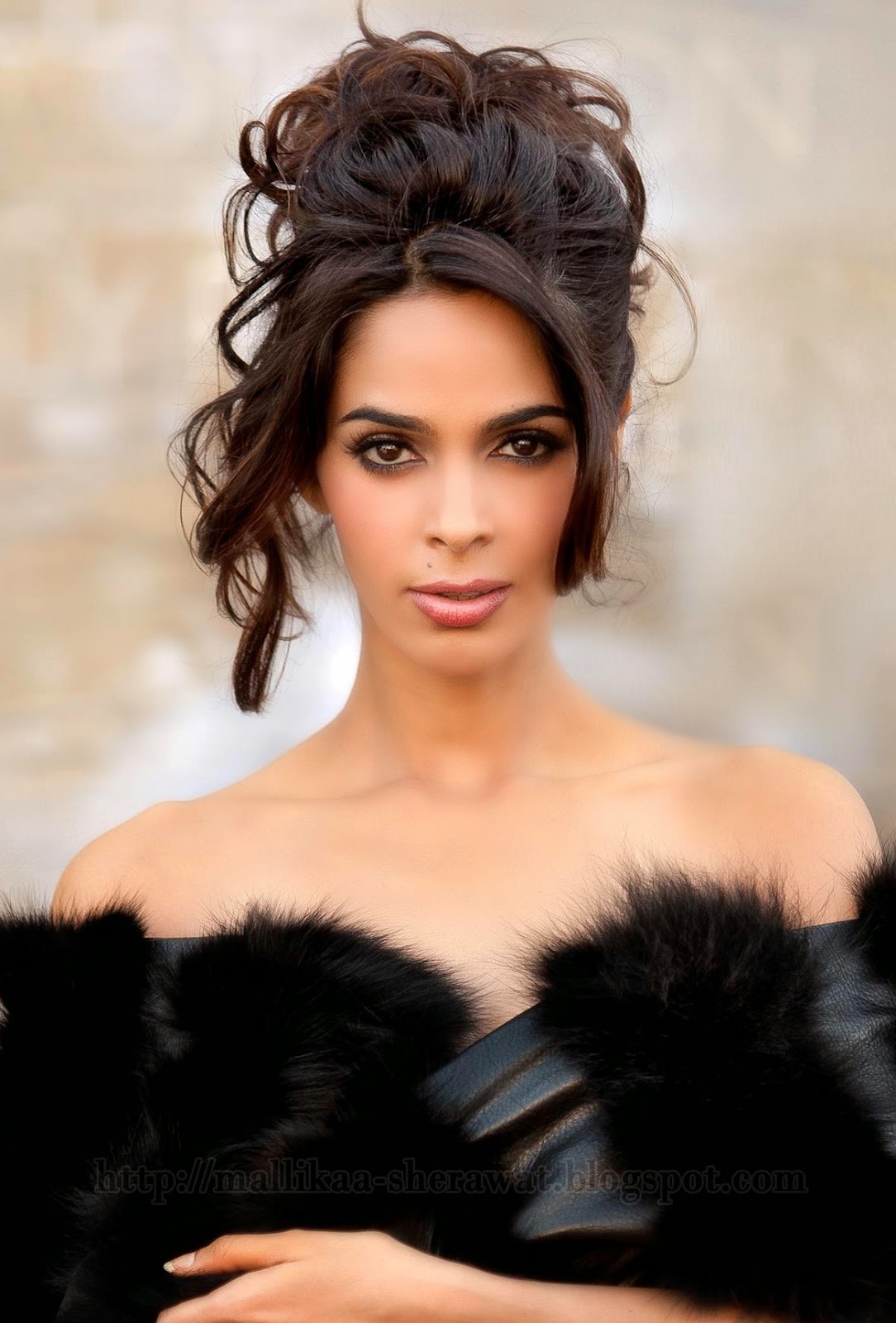 Mallika Sherawat: April 2014