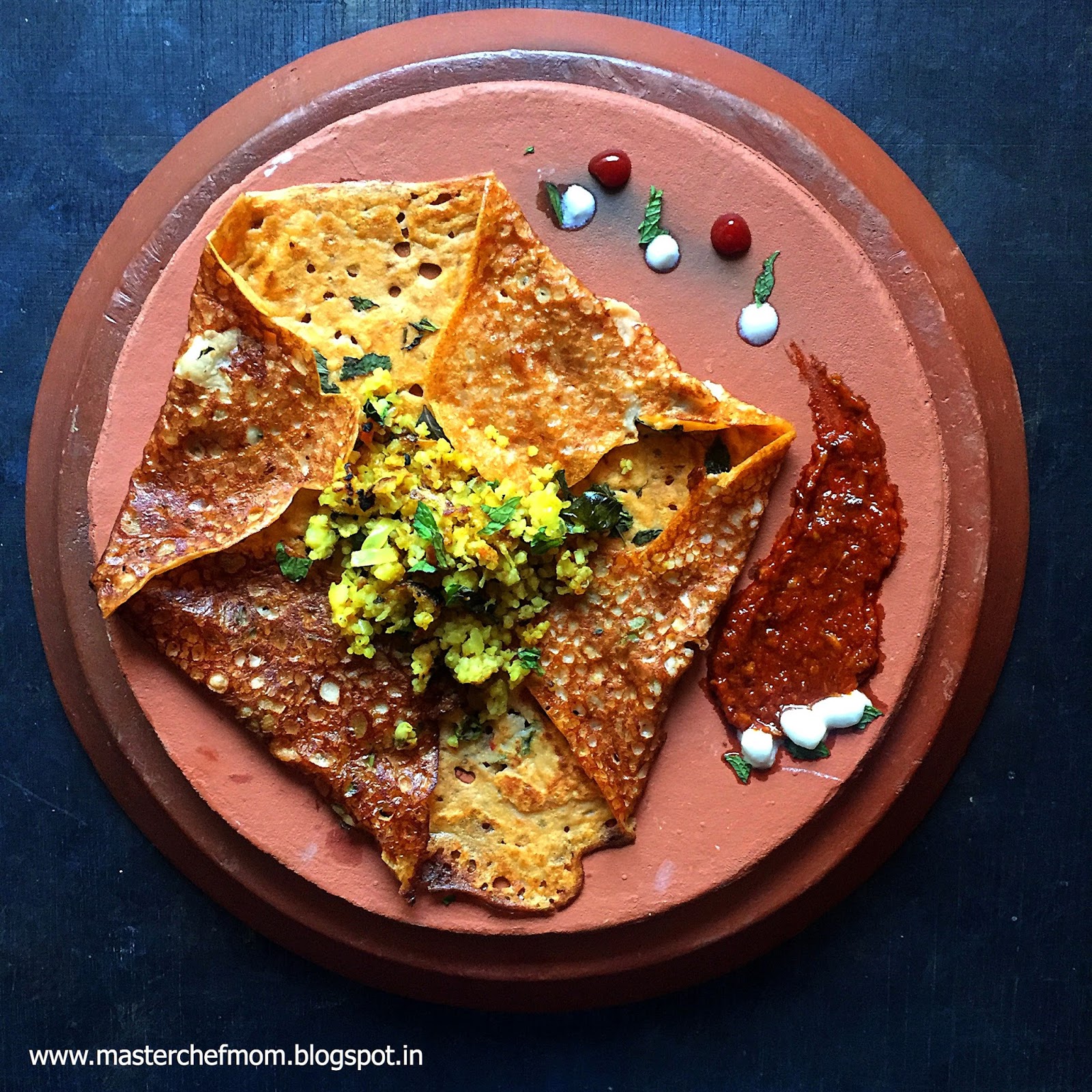 MASTERCHEFMOM: Tomato Omelette| Vegetarian Omelette Recipe | Instant