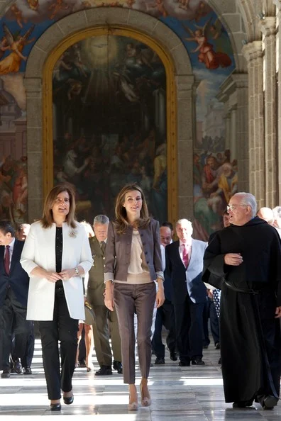 Crown Princess Letizia attended Employment Workshop 25th Anniversary exhibition at San Lorenzo Monastery