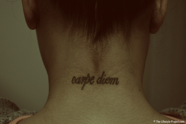 tattoo-script-carpe-diem