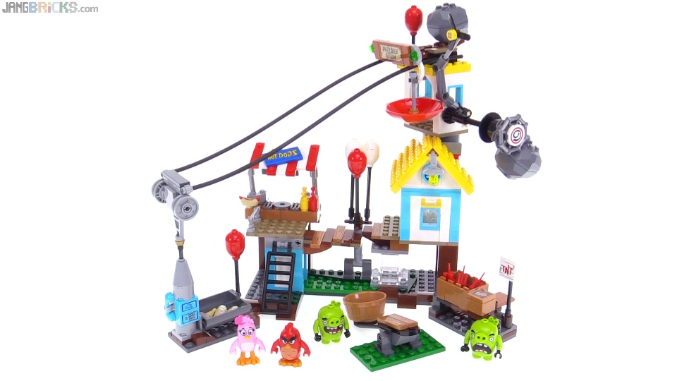 JANGBRiCKS LEGO reviews & MOCs: LEGO Birds Pig City Teardown review! 75824