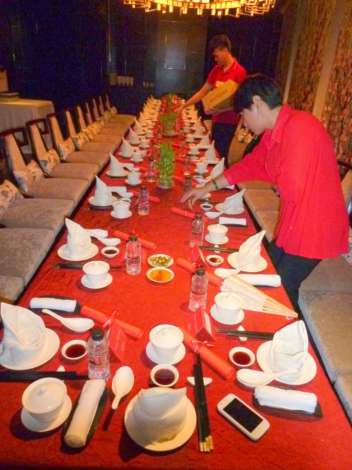 Kee Hua Chee Live!: WINNIE SIN OF RAFFLESIA PEARL CENTRE AND MANDALAY
