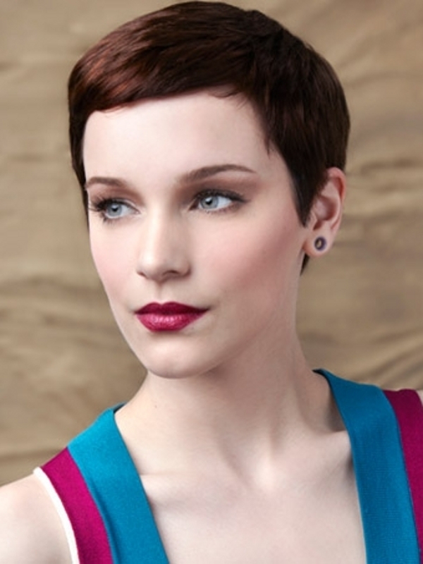 Hairstyle Dreams: Short haircuts Pictures for Women 2012