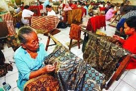 pembuatan batik asli Indonesia