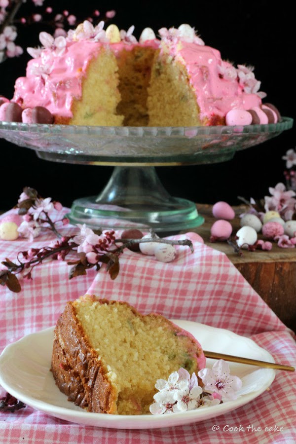 easter-bundt-cake, bizcocho-de-pascua, bizcocho-de-vainilla