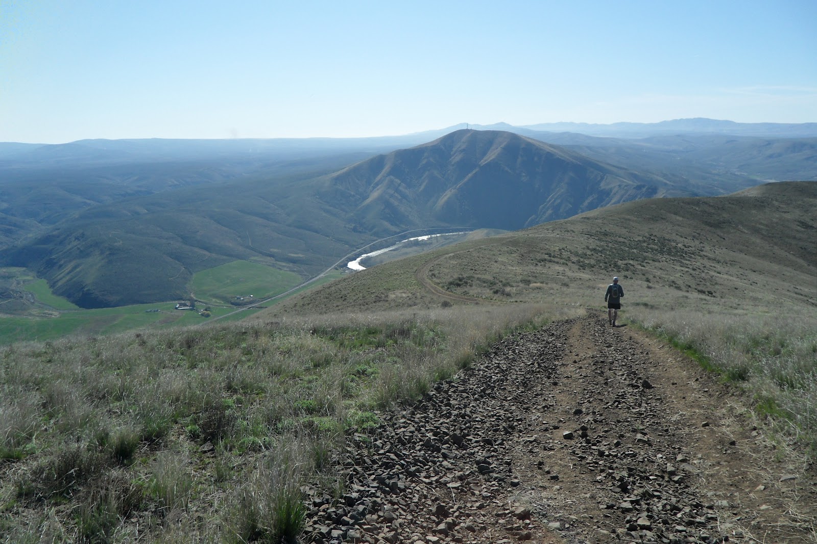 Running in the World: Perspective - Yakima Skyline Rim 50k