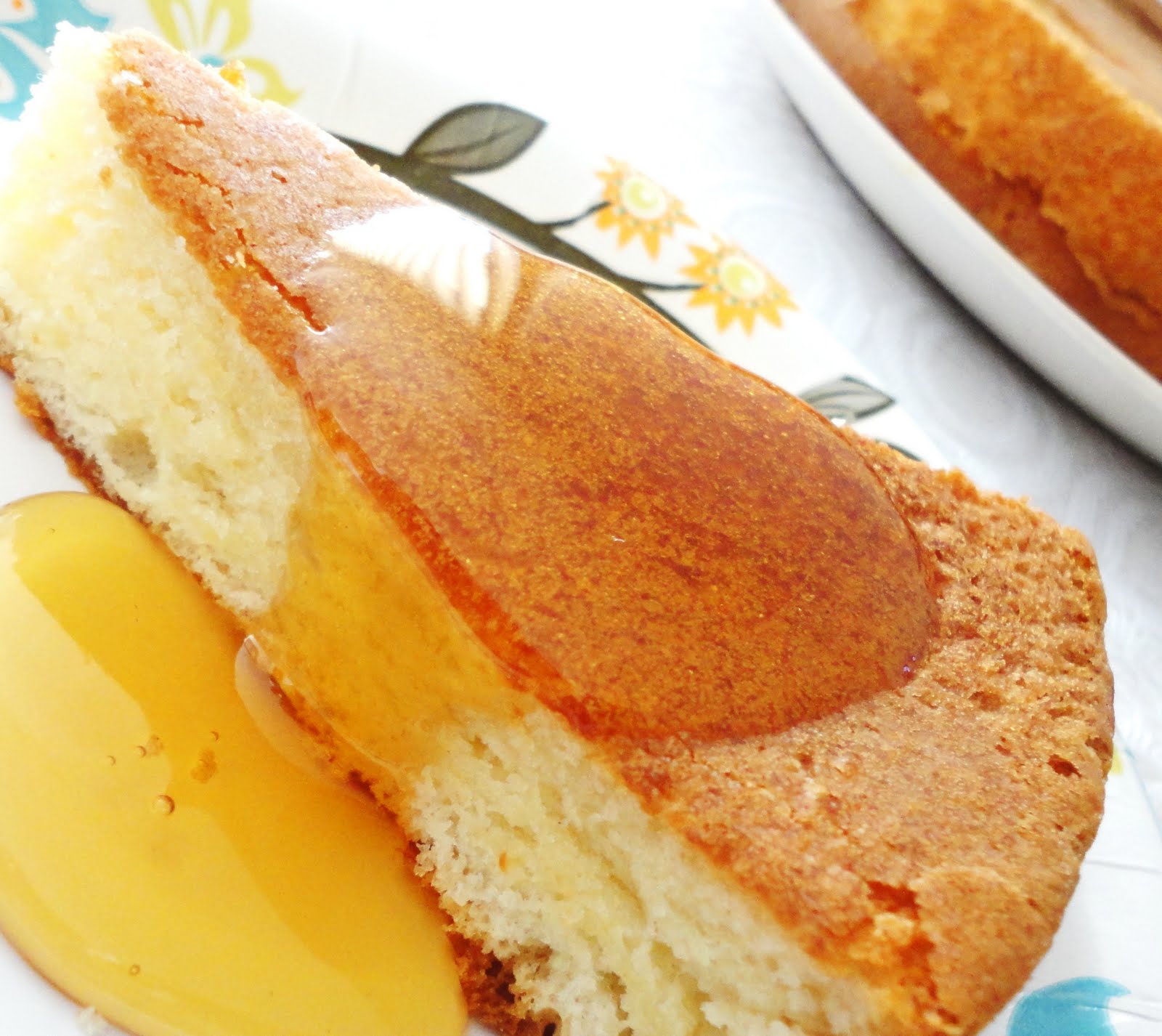 foodies White tea cake