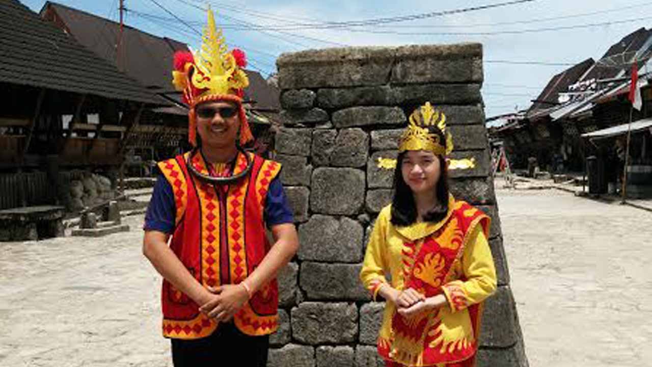 Pakaian Adat Sumatera Utara, Ulasan Lengkap Nama, Gambar dan