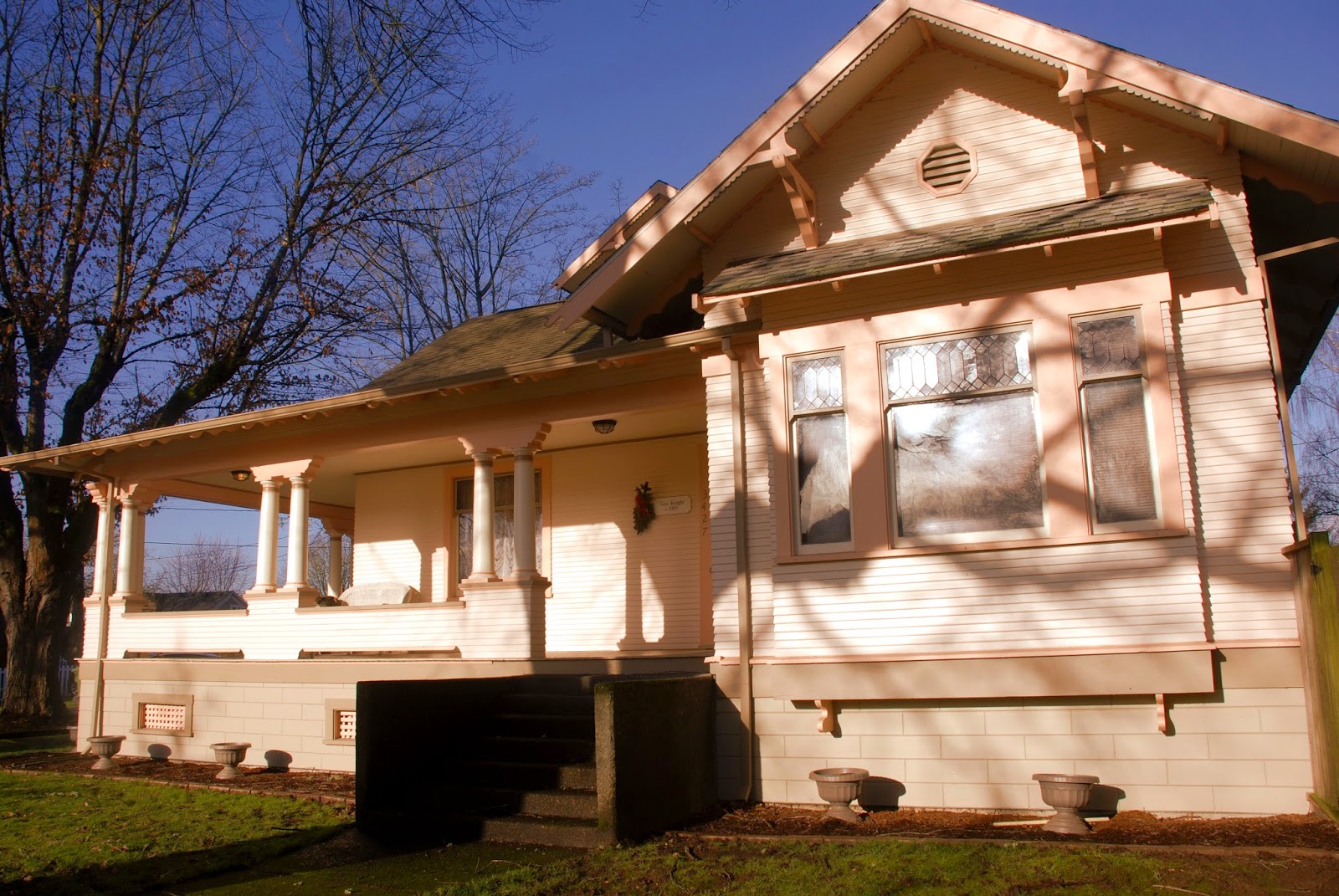 Everything Oregon (and Beyond) Hubbard, Oregon A Walking Tour