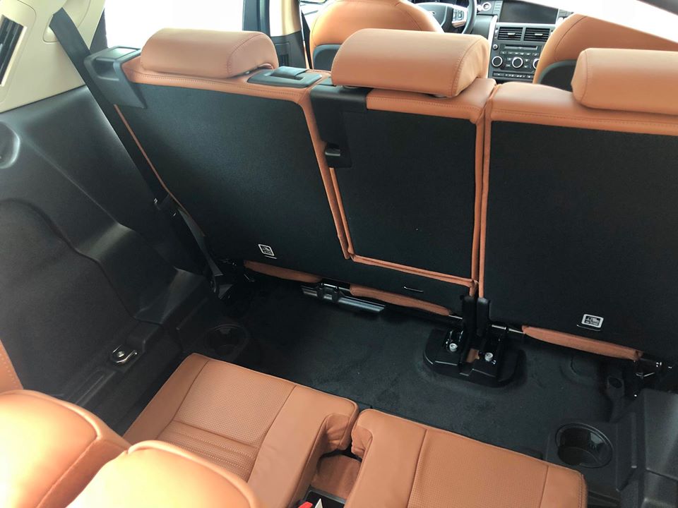 Xe Land Rover 7 Chỗ Discovery SPort HSE Đời Mới Nhất 2019 Bao Nhiêu Tiền, Xe 7 Chỗ Discovery SPort HSE Luxury Màu Xanh Đen Đời Mới Nhất Giá rẻ nhất 3.499 triệu đồng tại việt nam