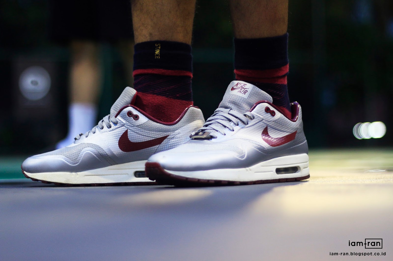 air max 1 by night