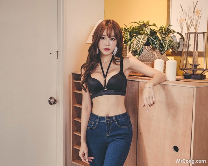 Beautiful Yoon Ae Ji in underwear photo October 2017 (262 photos)
