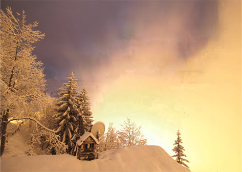 Video : 奇跡のように美しい冬のアルプスの夜
