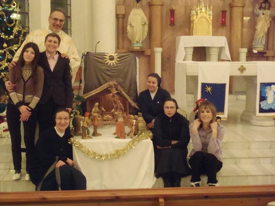 Fr Michael Shields, the Sisters,Church of the Nativity of Jesus, Magadan, Russia, ian 2014