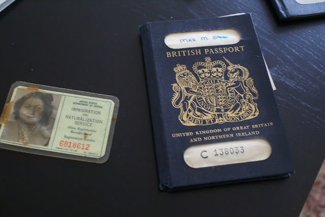 UK Imigration card and passport to the USA
