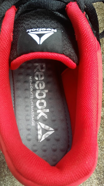 foto Sepatu Reebok YourFlex Train 10 MT gambar Sepatu Reebok YourFlex Train 10 MT
