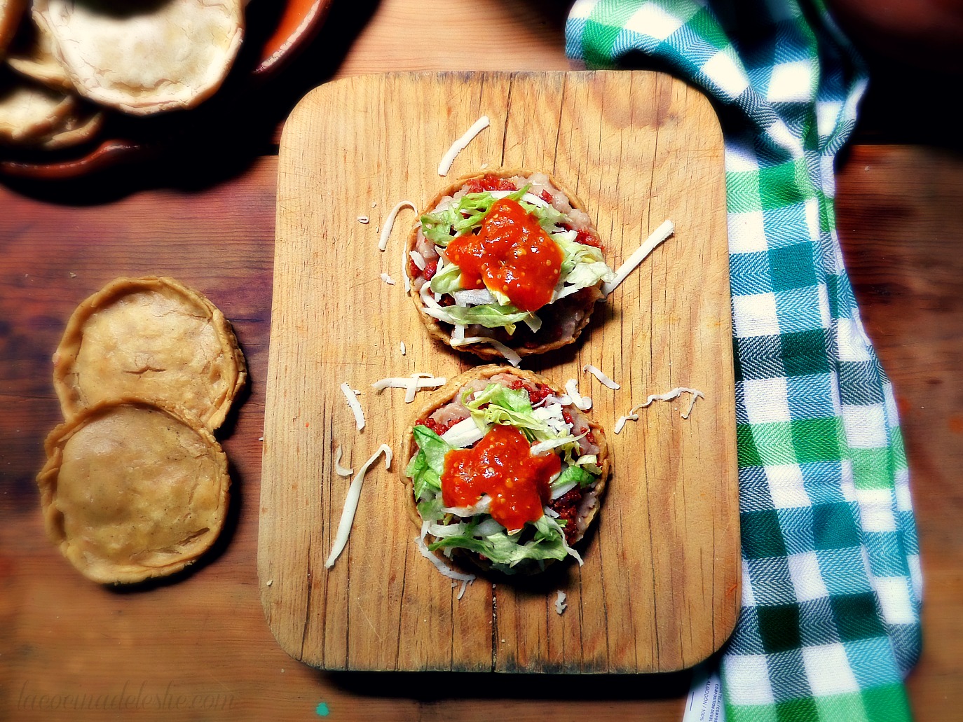 How to Make Mexican Sopes (Sopes de Frijoles y Chorizo) La Cocina de
