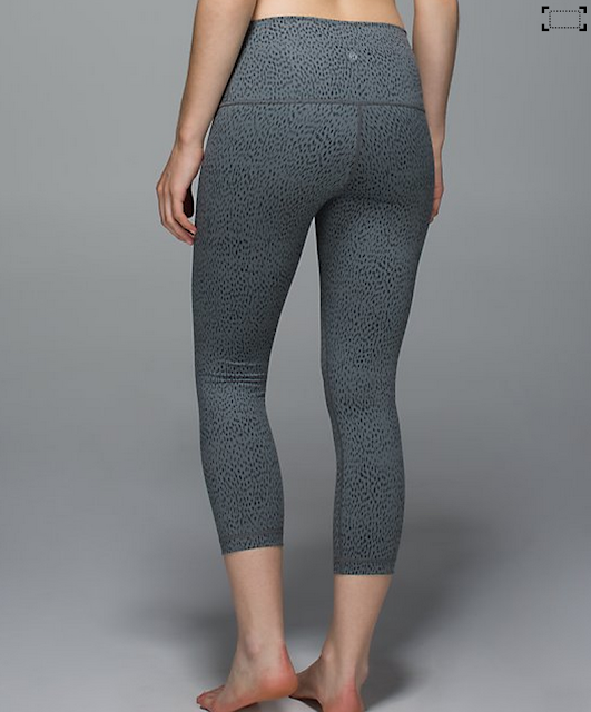 http://www.anrdoezrs.net/links/7680158/type/dlg/http://shop.lululemon.com/products/clothes-accessories/crops-yoga/Wunder-Under-Crop-II-Roll-Down?cc=18679&skuId=3617349&catId=crops-yoga