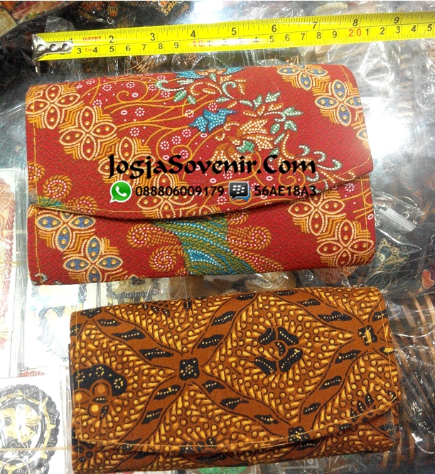 Souvenir Pernikahan Dompet Batik Souvenir Pernikahan Dompet Batik