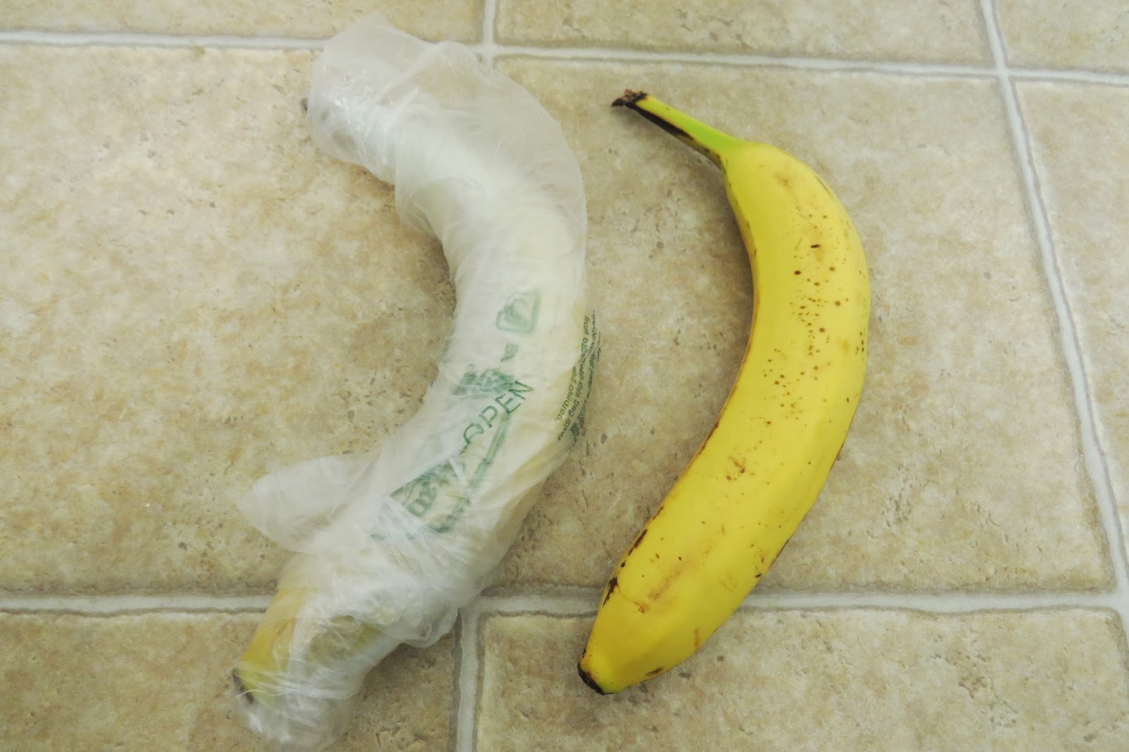 Keeping Bananas in Refrigerator The results of the Day 1 to 7 It