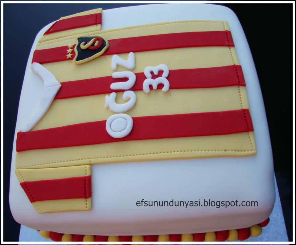 EFSUNUN DUNYASI Galatasarayli Pasta