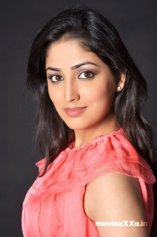 vikram-s-blog-yami-yummy-yummy-gautam