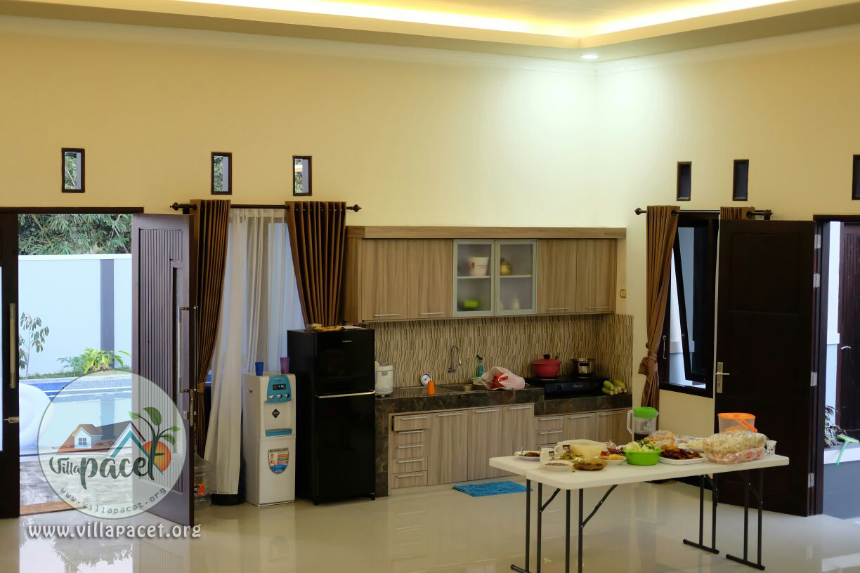 Villa Samawa Pacet Modern Kolam Renang Pribadi - Sewa ...