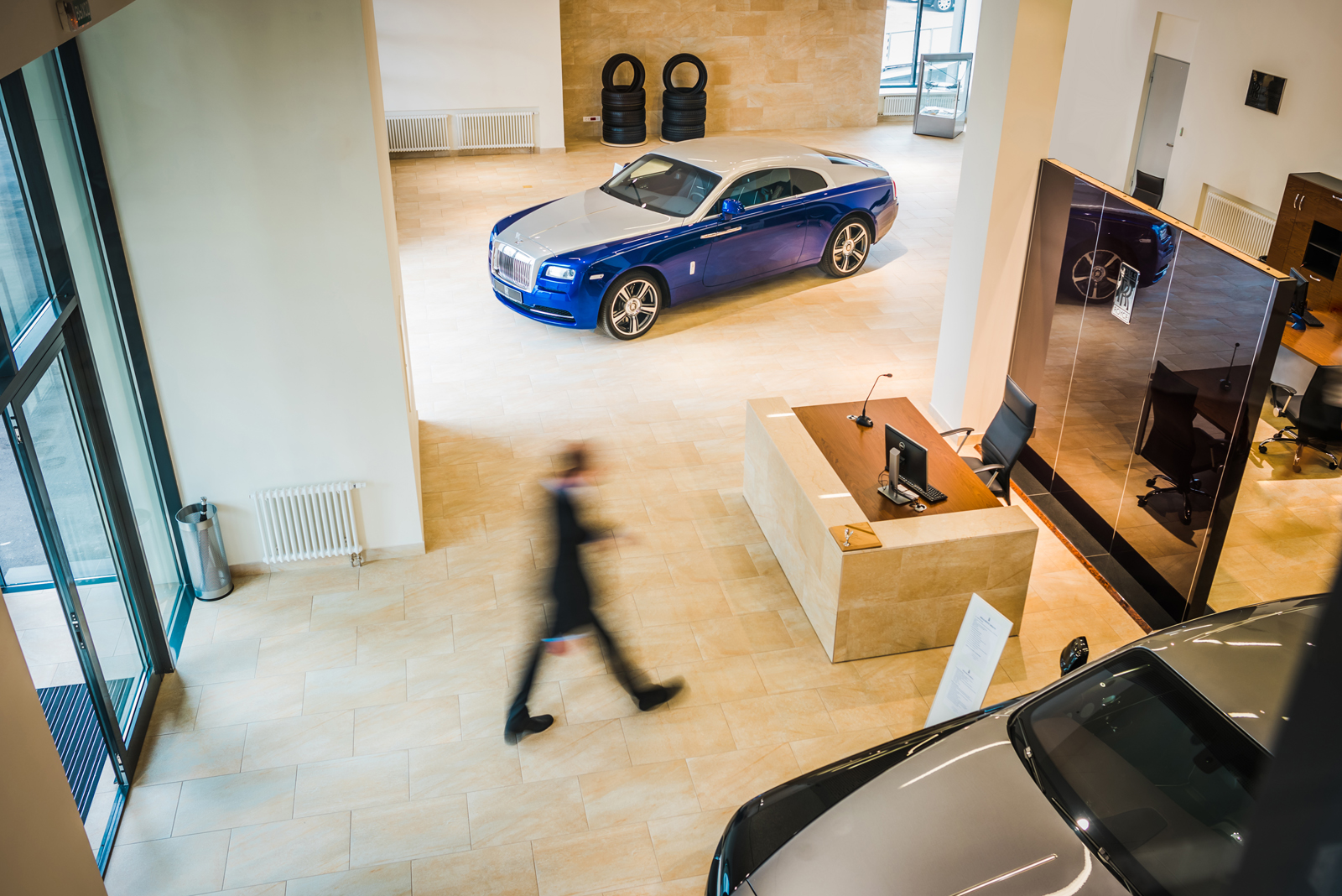 RollsRoyce Expands Used Car Sales With Dedicated Provenance Dealers