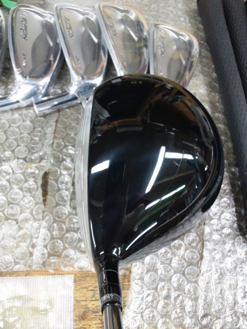 Japanese Golf Clubs Romaro Ray 460HX Black/Gold Driver