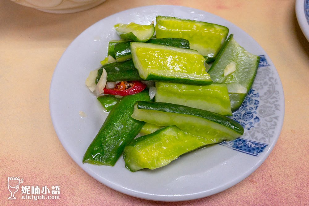 【台北西門町美食】建宏牛肉麵。翻桌率嚇死人的米其林推薦美食 by 妮喃小語 【台北西門町美食】建宏牛肉麵。翻桌率嚇死人的米其林推薦美食 by 妮喃小語