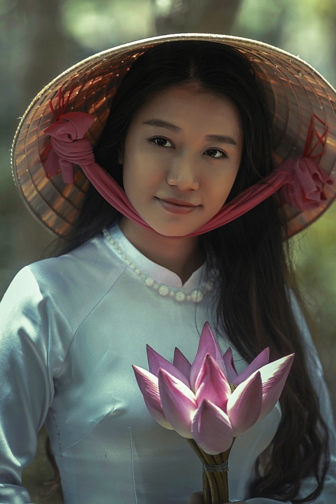 apa-gak-enaknya-punya-wajah-cantik-catatan-ngocol