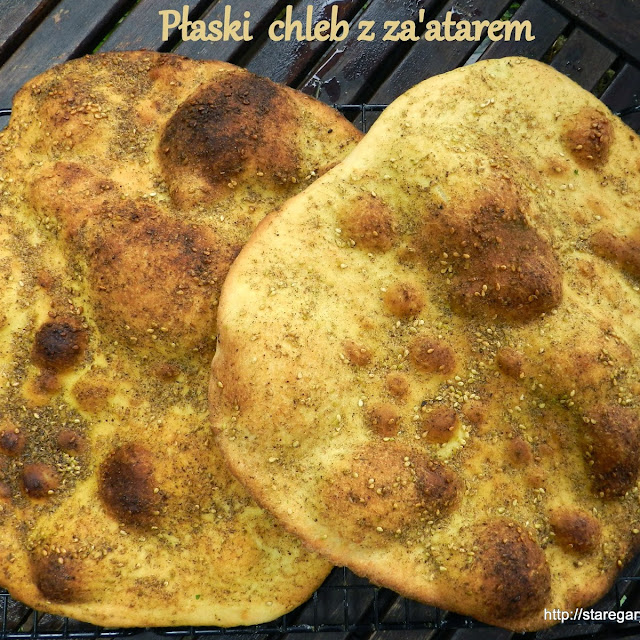 Płaski  chleb z za'atarem - czyli libański Manoush